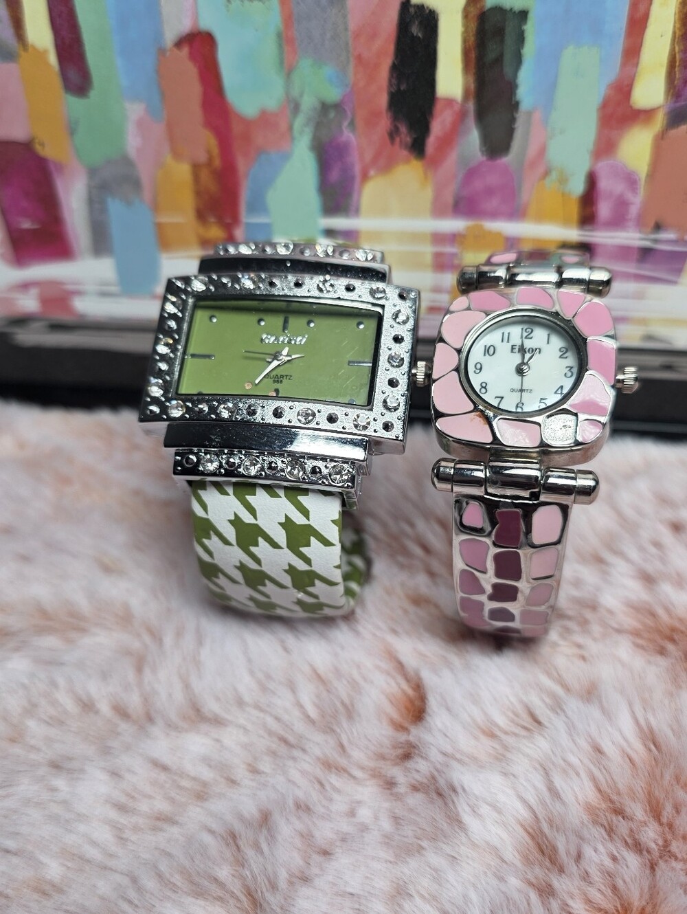 Green Houndstooth Or Pink Tile Design Watch - Pick 1